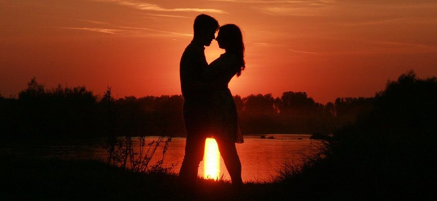 sunset couple